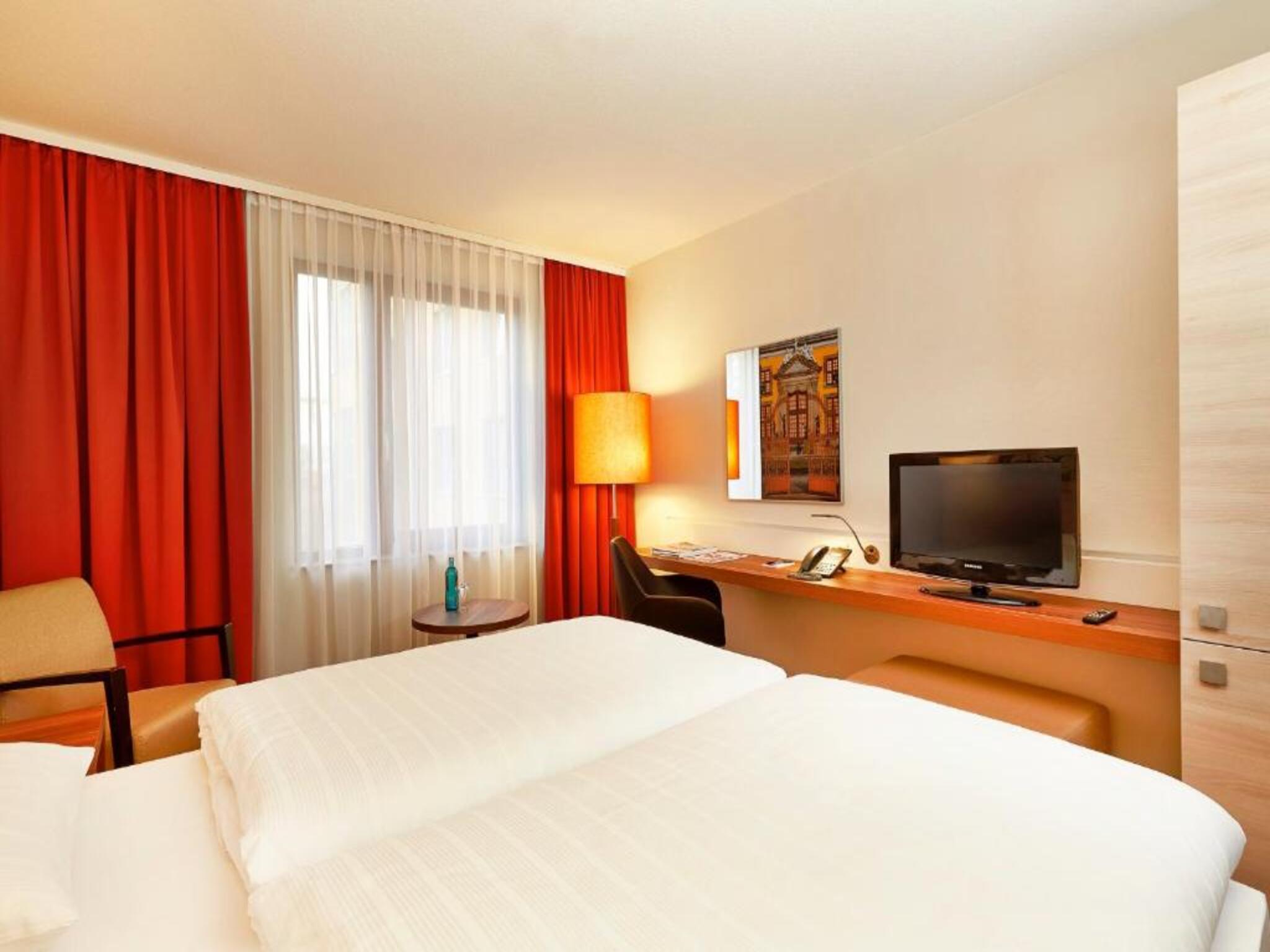 Superior Single Room