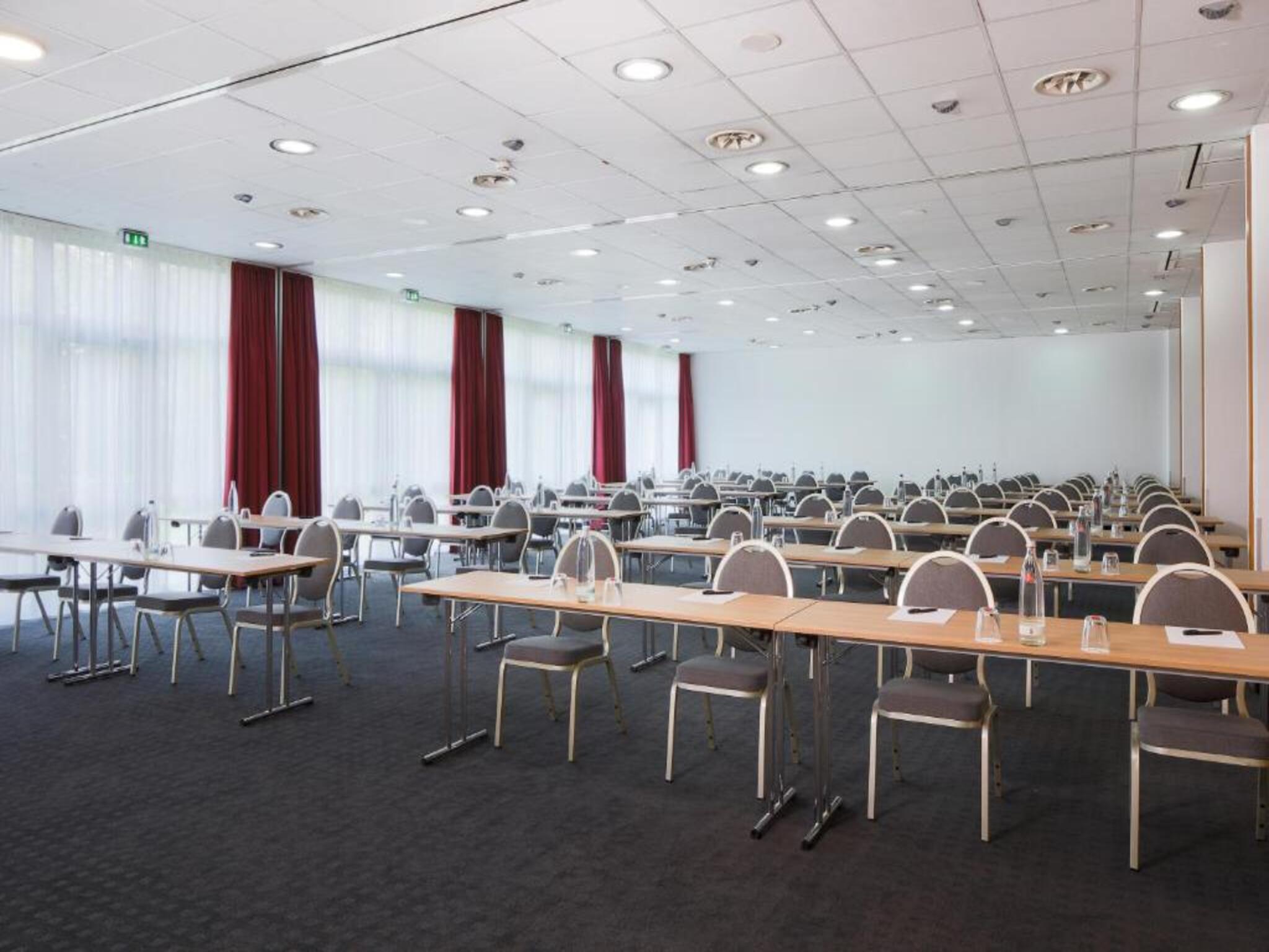 Meeting and event rooms